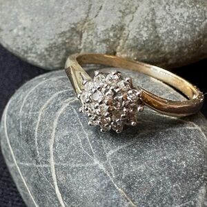14K Gold and Diamond Ring, Size 7.5